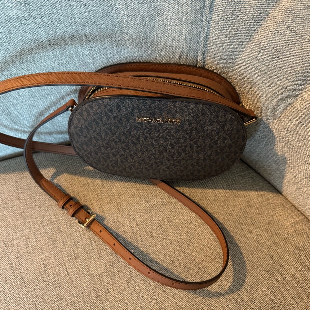 Authentic Michael Kors (MK) Dark & Light Brown Signature Crossbody Bag
